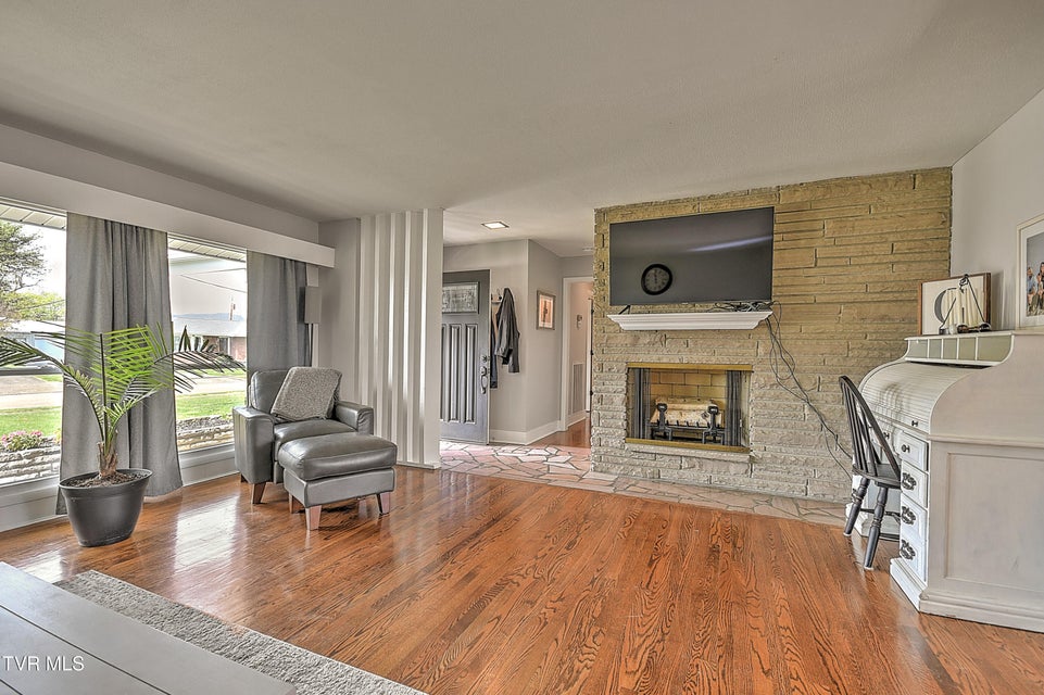 Photo #6: 2108 Swannanoa Avenue