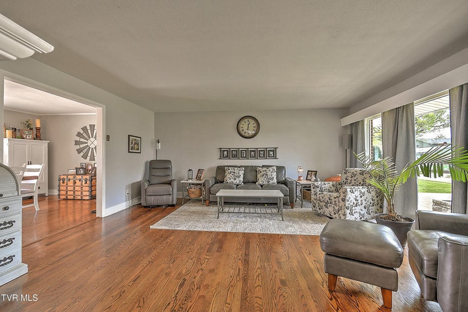 Photo #8: 2108 Swannanoa Avenue