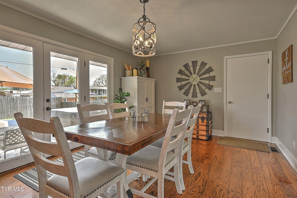 Photo #11: 2108 Swannanoa Avenue