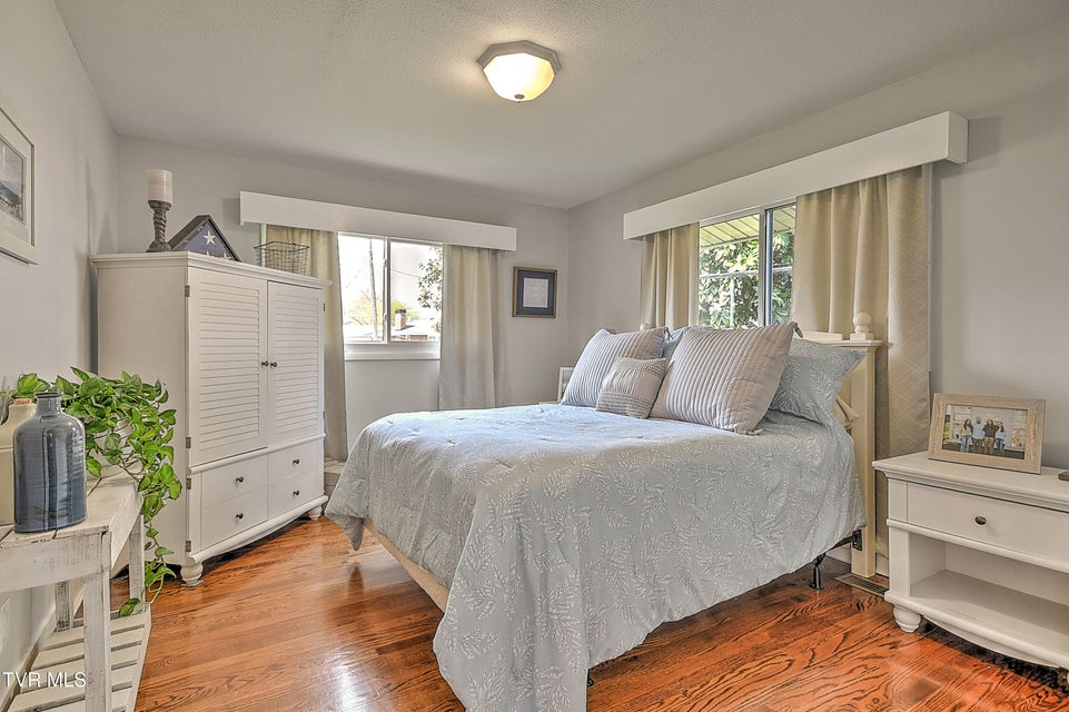 Photo #20: 2108 Swannanoa Avenue