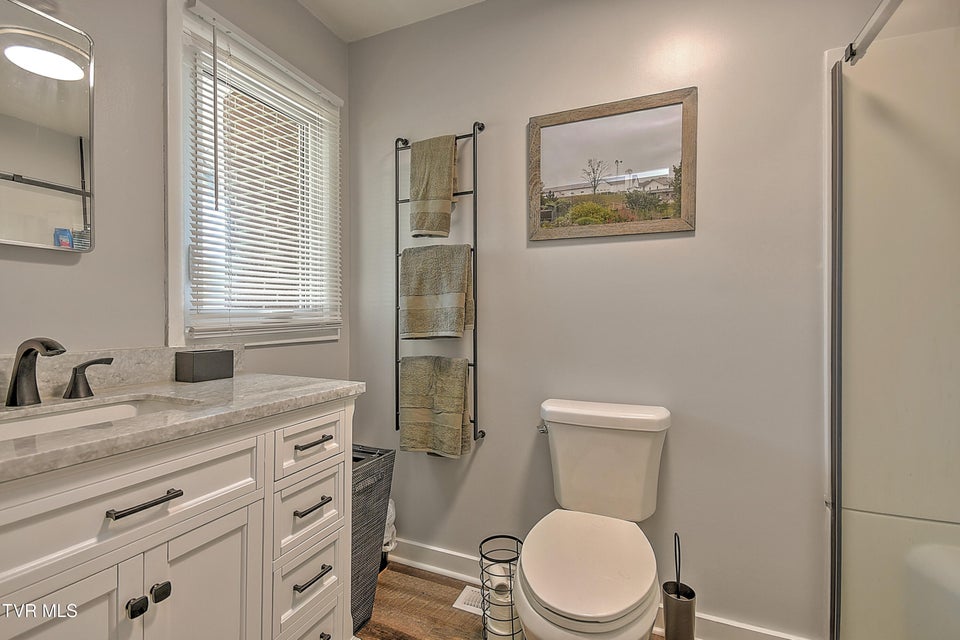 Photo #33: 2108 Swannanoa Avenue