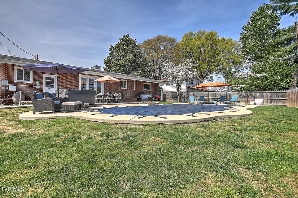 Photo #40: 2108 Swannanoa Avenue