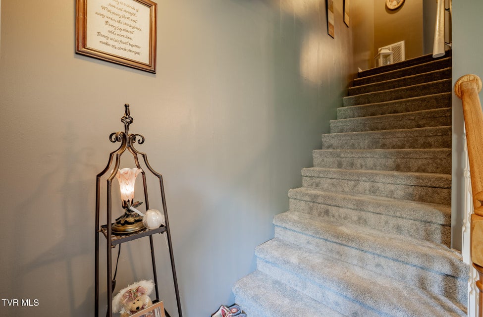 Photo #8: 681 Beaverview Drive