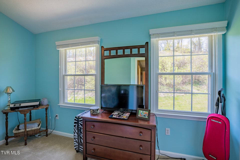 Photo #14: 681 Beaverview Drive