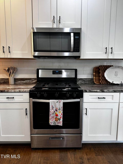 Photo #24: 5082 Hester Court