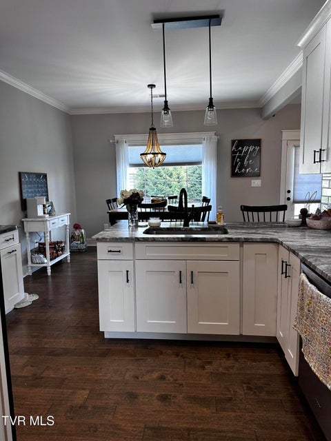 Photo #25: 5082 Hester Court