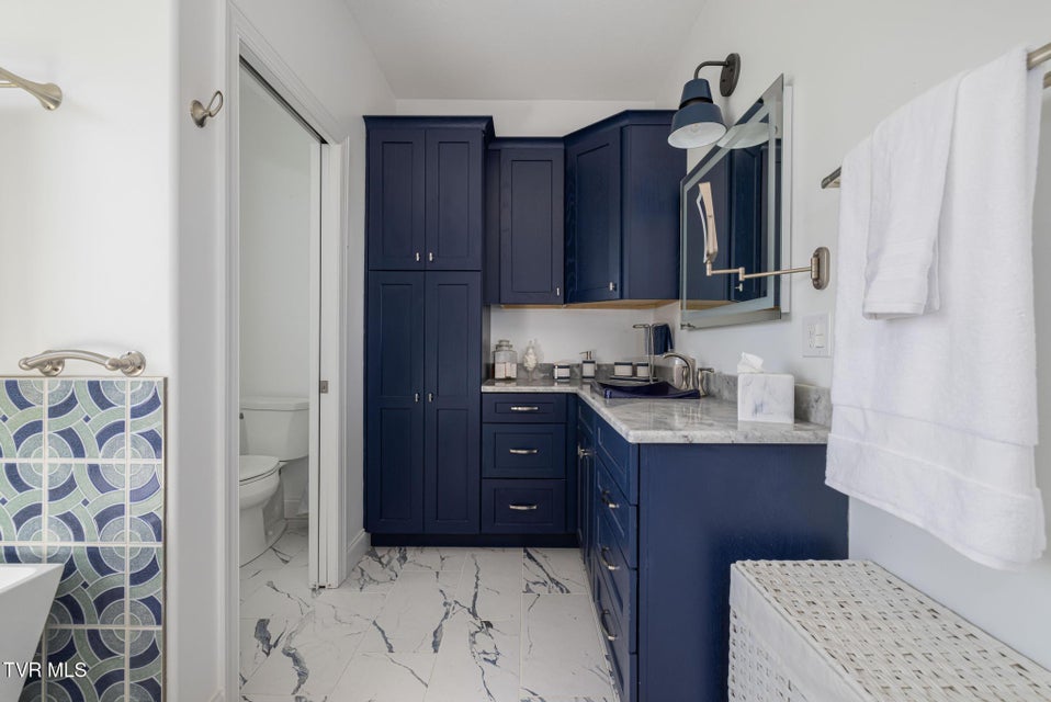 Photo #32: 437 Dean Archer Road