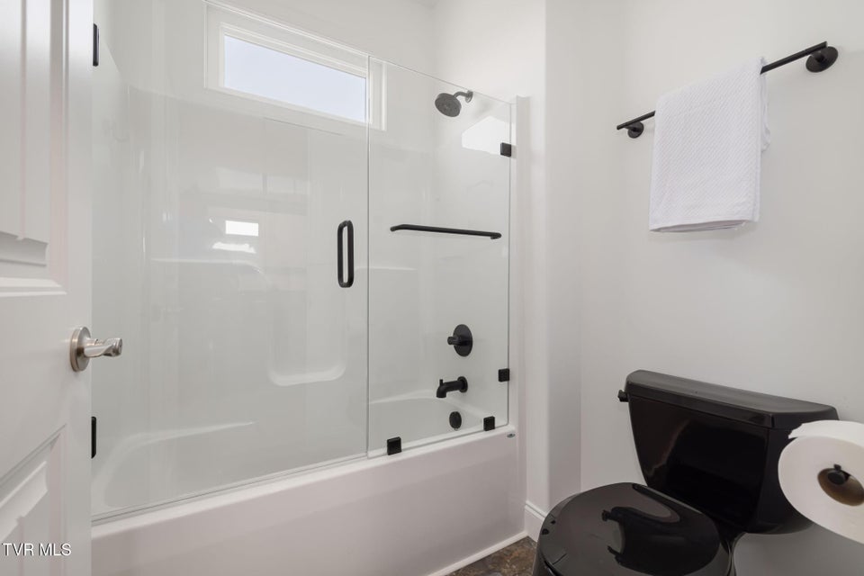 Photo #40: 437 Dean Archer Road