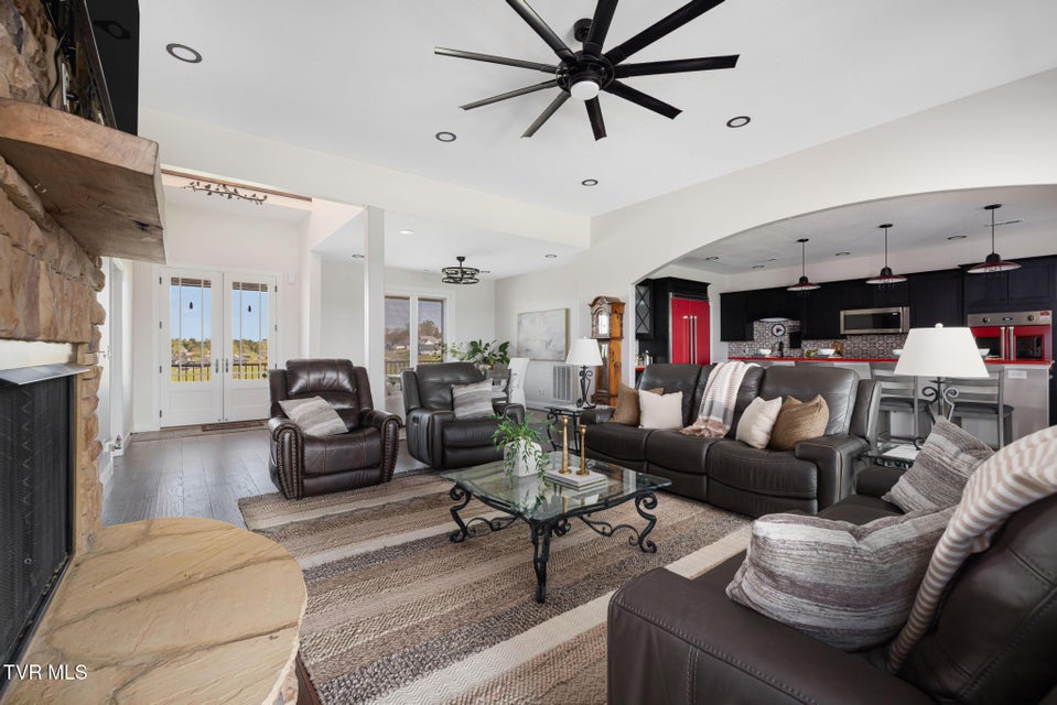 Photo #17: 437 Dean Archer Road