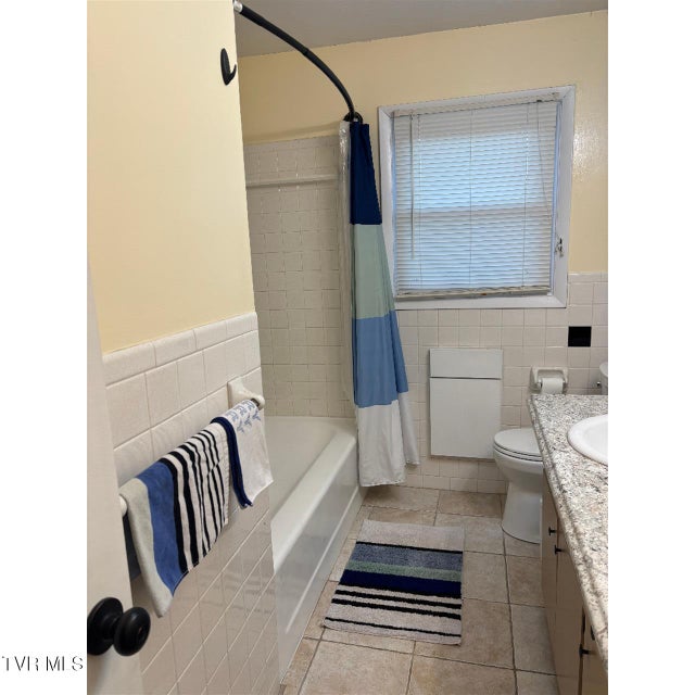 Photo #17: 3713 Bernard Circle