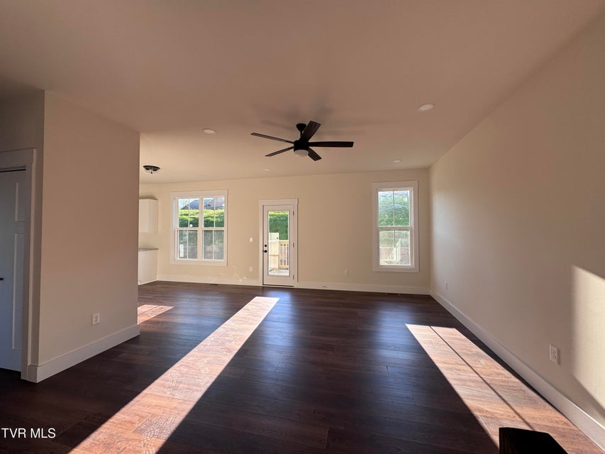 Photo #12: 585 Ten Mile View