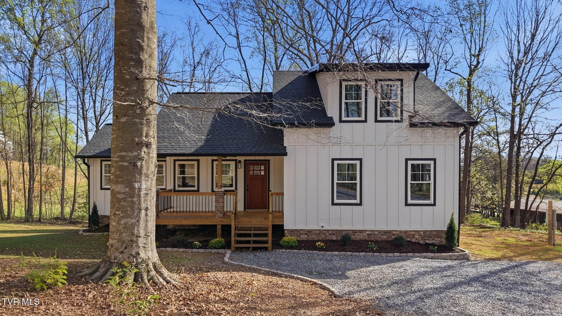 Photo #27: 124 Hidden Valley Road