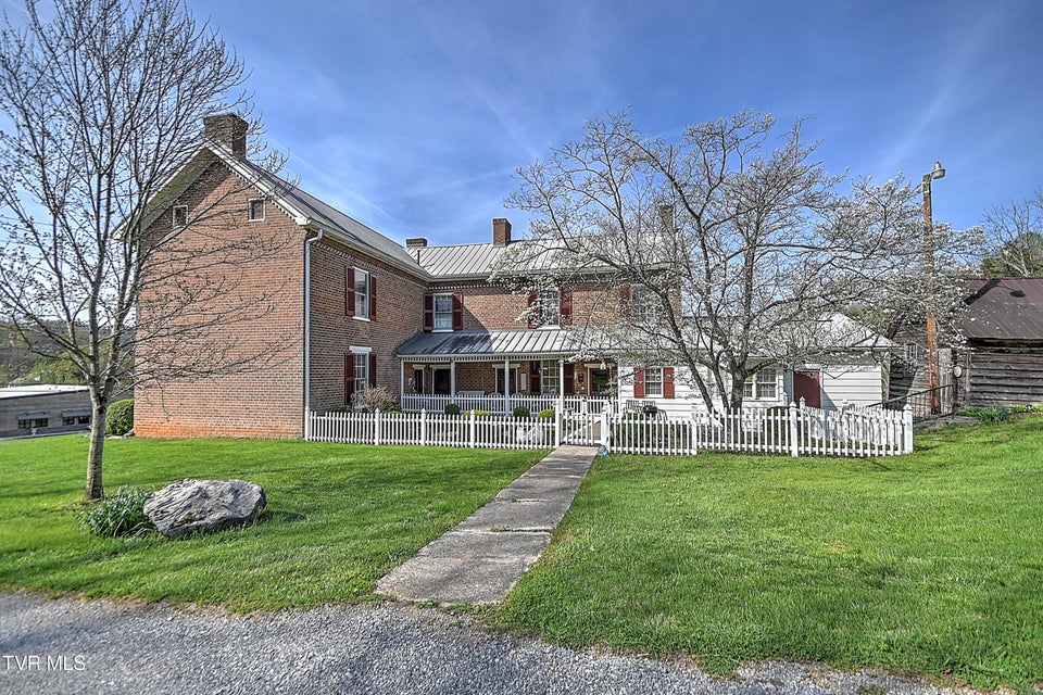 Photo #47: 1549 Highway 126 