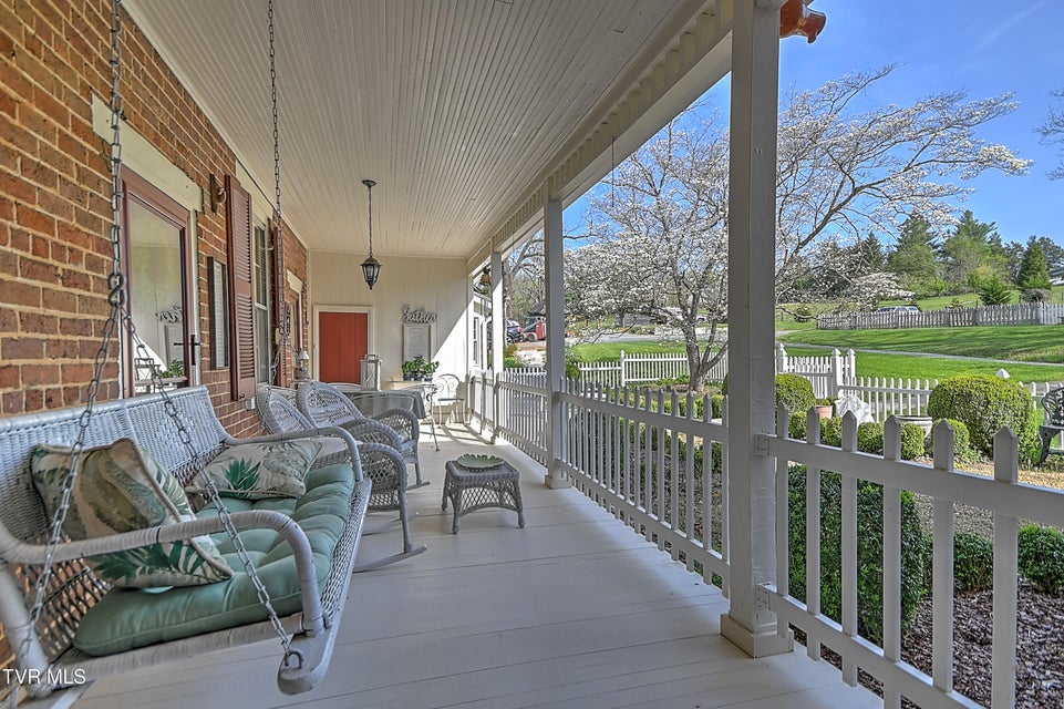 Photo #8: 1549 Highway 126 