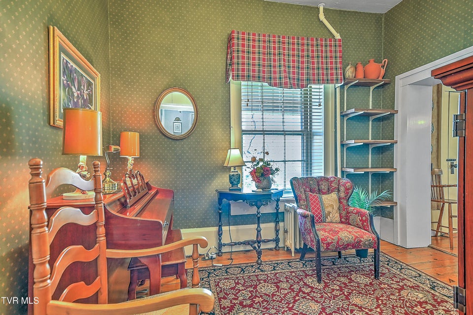 Photo #16: 1549 Highway 126 