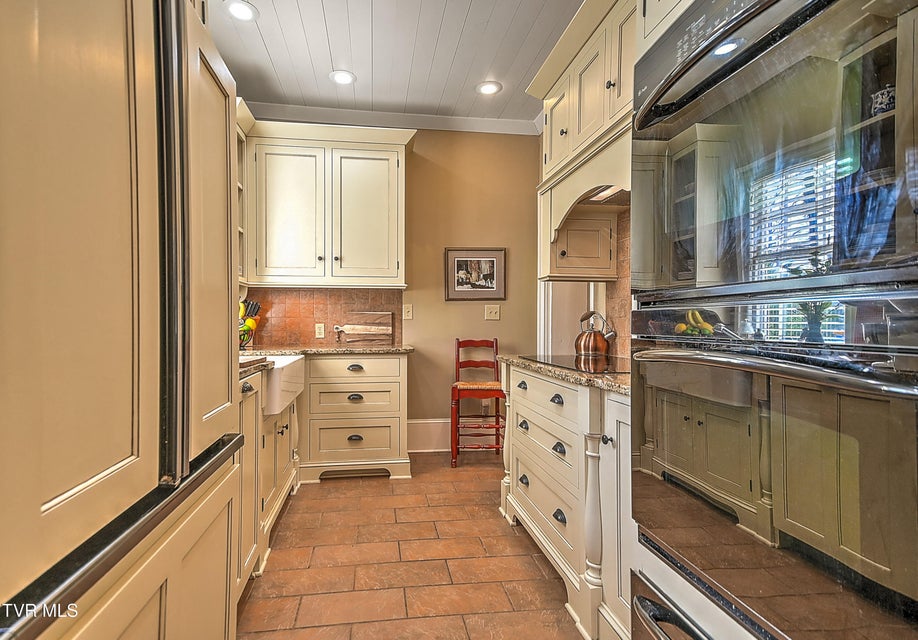 Photo #25: 1549 Highway 126 