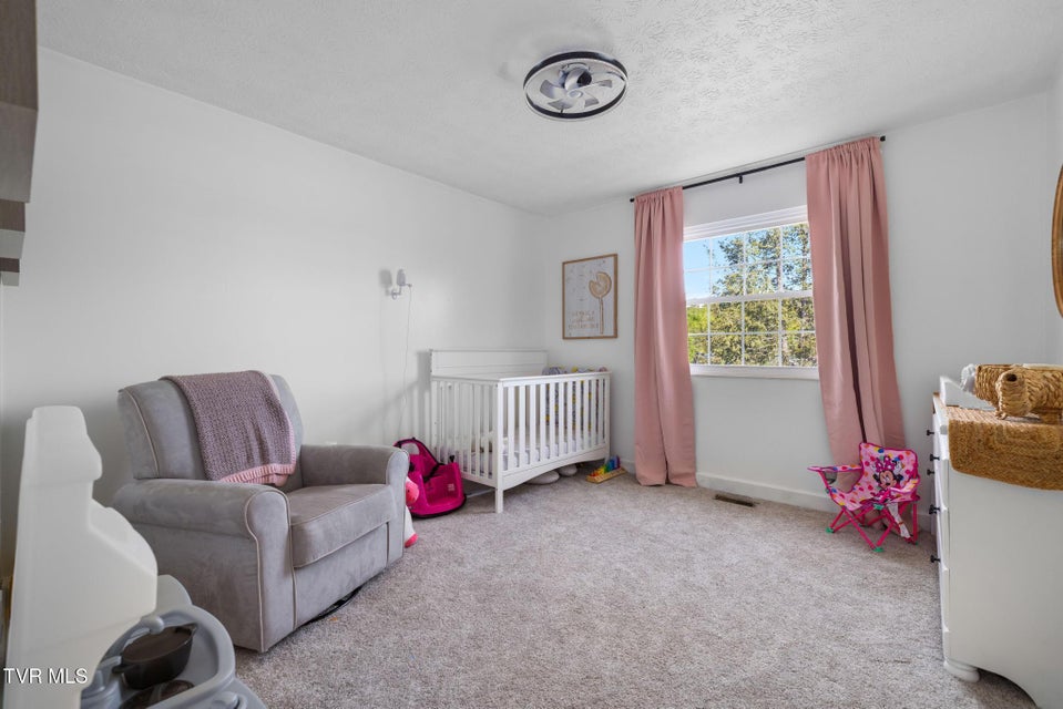 Photo #15: 524 Mountain View Drive