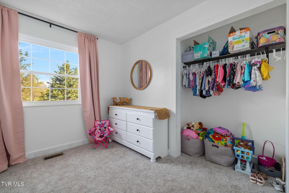 Photo #16: 524 Mountain View Drive