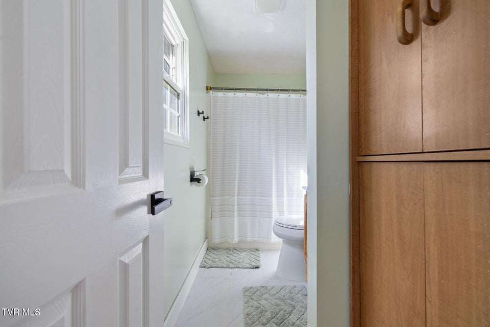 Photo #21: 524 Mountain View Drive