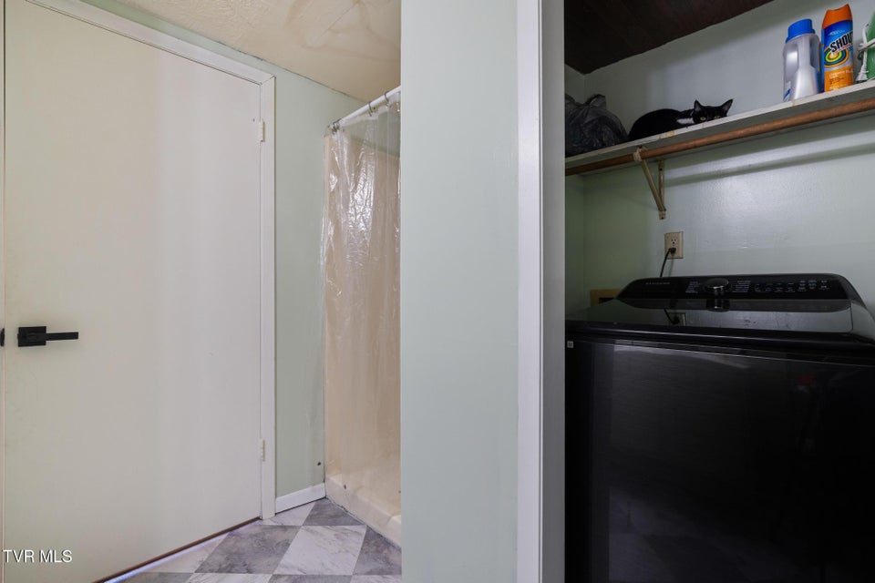 Photo #26: 524 Mountain View Drive