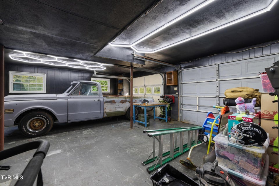 Photo #30: 524 Mountain View Drive