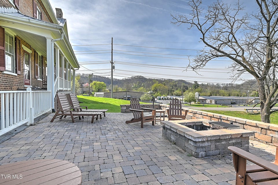 Photo #53: 1549 Highway 126 