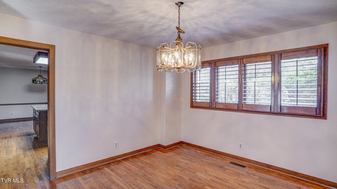 Photo #14: 120 Columbine Road