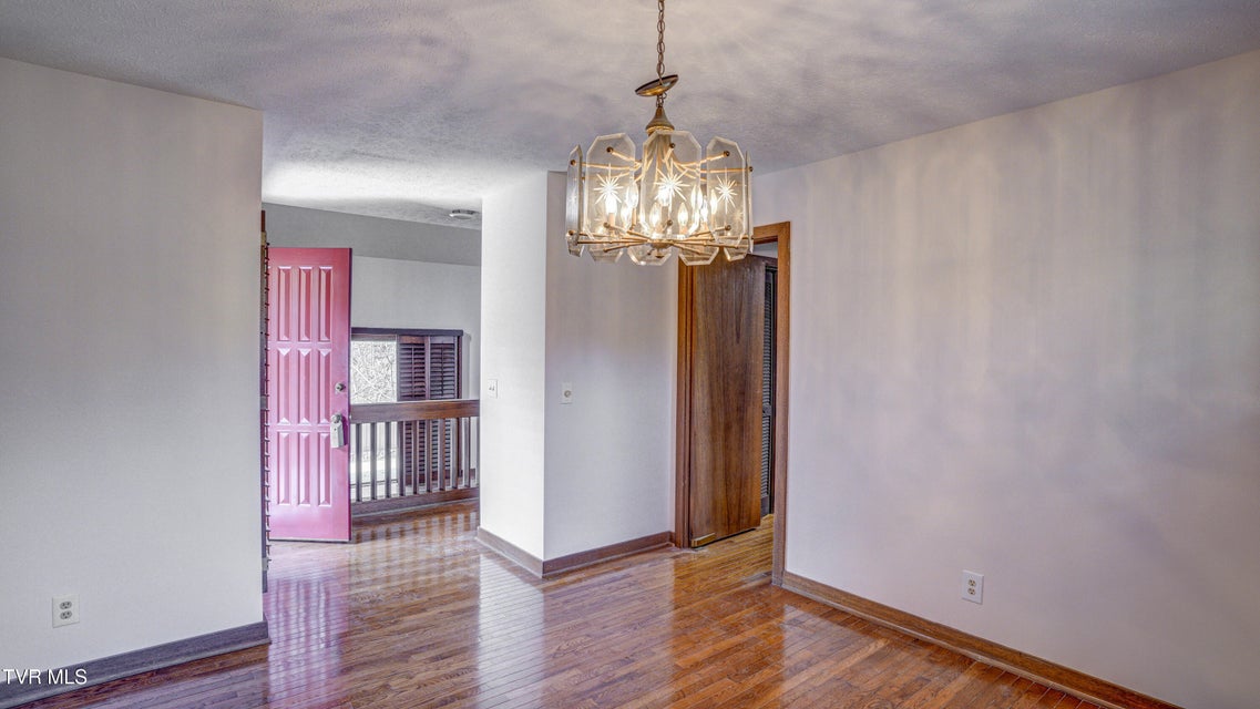 Photo #15: 120 Columbine Road