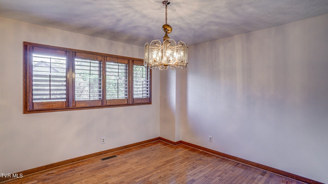 Photo #16: 120 Columbine Road