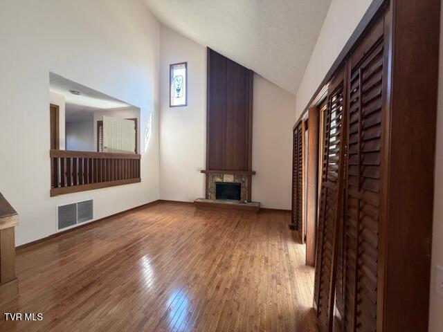 Photo #26: 120 Columbine Road