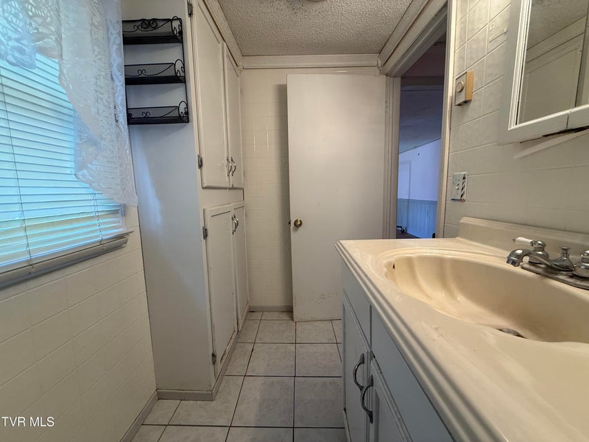 Photo #36: 664 Currin Valley Road