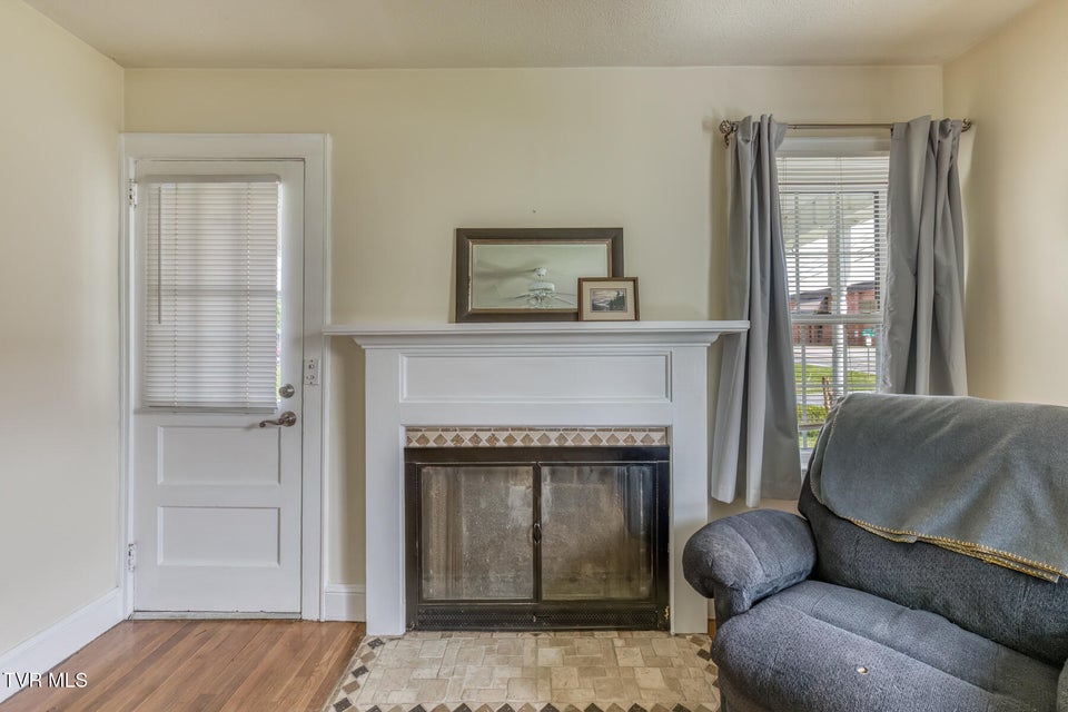 Photo #5: 203 School Avenue