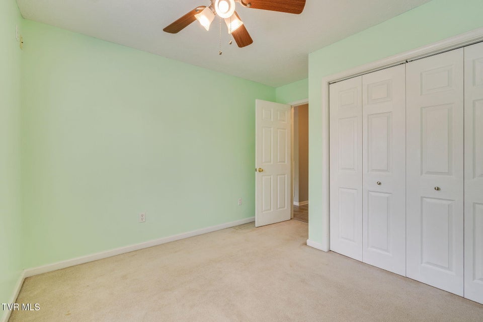 Photo #16: 108 Plymouth Hill