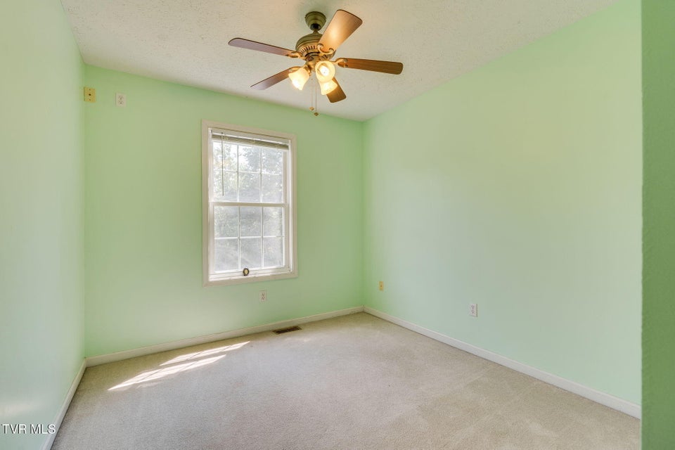 Photo #18: 108 Plymouth Hill