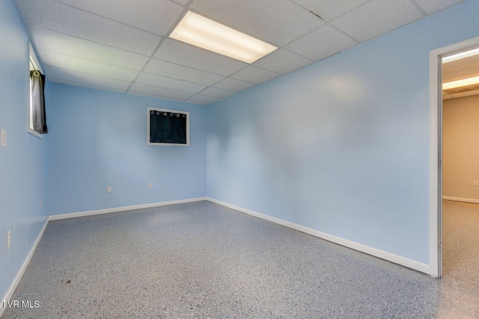 Photo #26: 108 Plymouth Hill