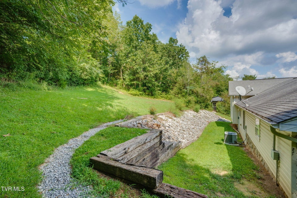 Photo #30: 108 Plymouth Hill