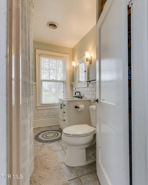 Photo #30: 911 Georgia Avenue