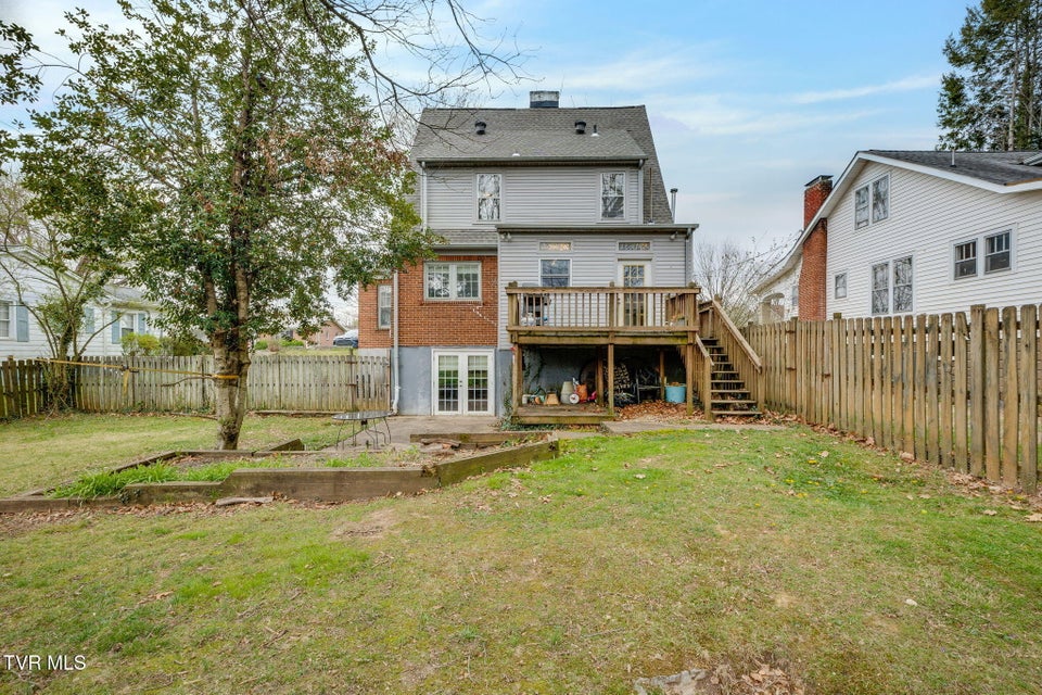 Photo #41: 911 Georgia Avenue