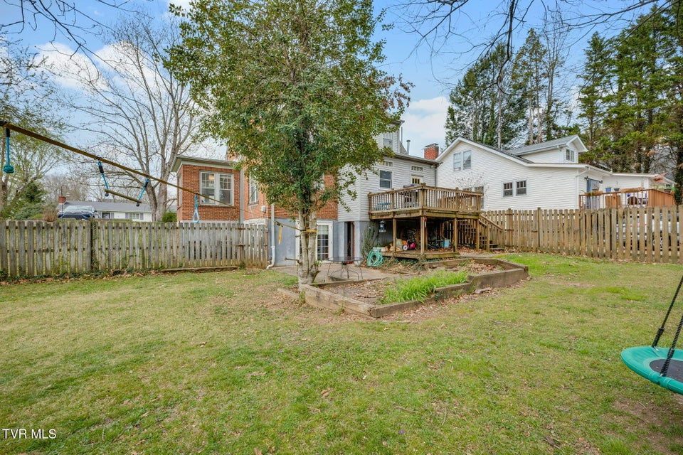 Photo #42: 911 Georgia Avenue