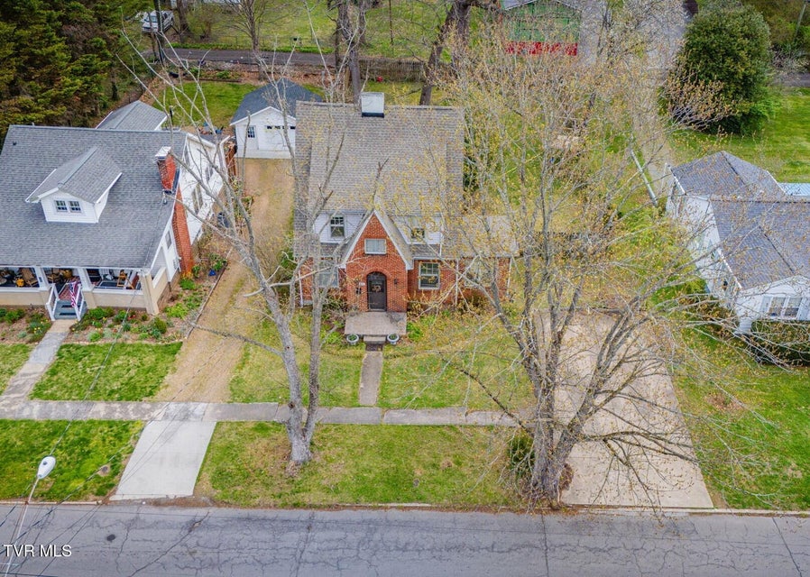 Photo #44: 911 Georgia Avenue