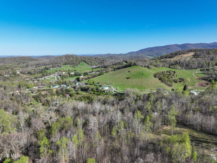 Photo #7: 2058 Siam Road