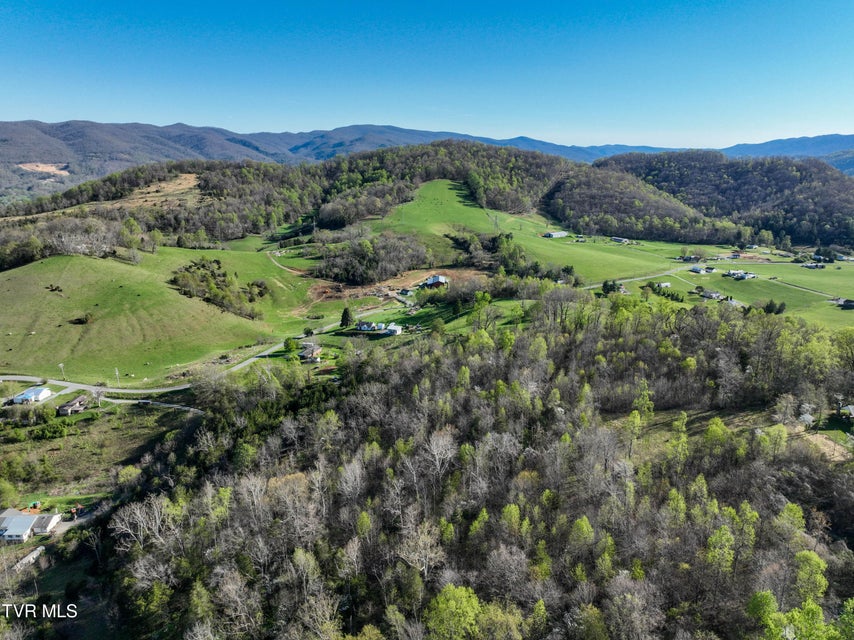 Photo #2: 2058 Siam Road