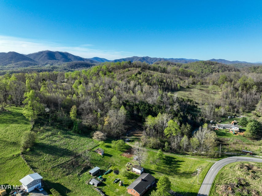 Photo #24: 2058 Siam Road