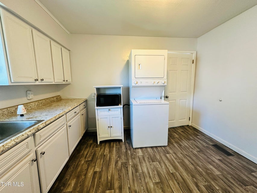 Photo #22: 1323 Goodson Avenue