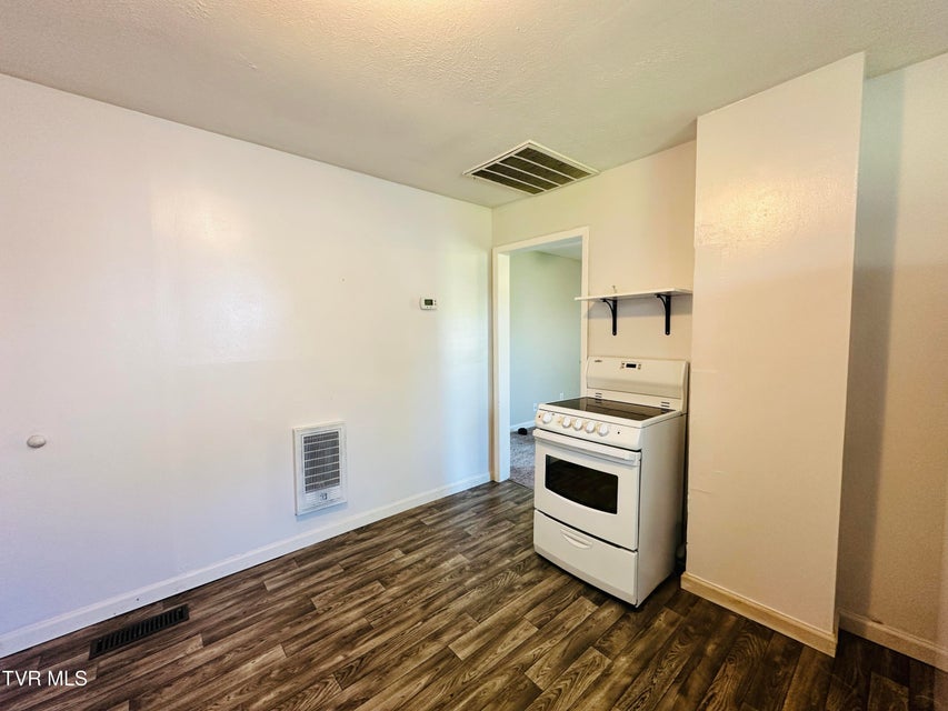 Photo #24: 1323 Goodson Avenue