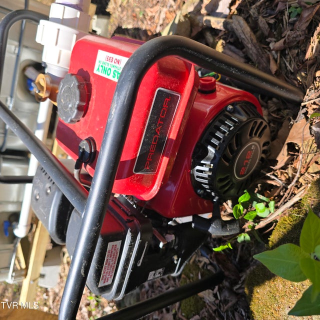 Photo #61: 2058 Siam Road