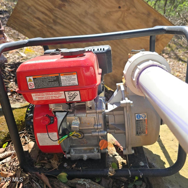 Photo #73: 2058 Siam Road