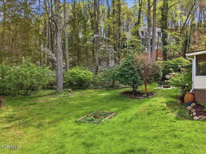 Photo #7: 1415 Woodmont Drive