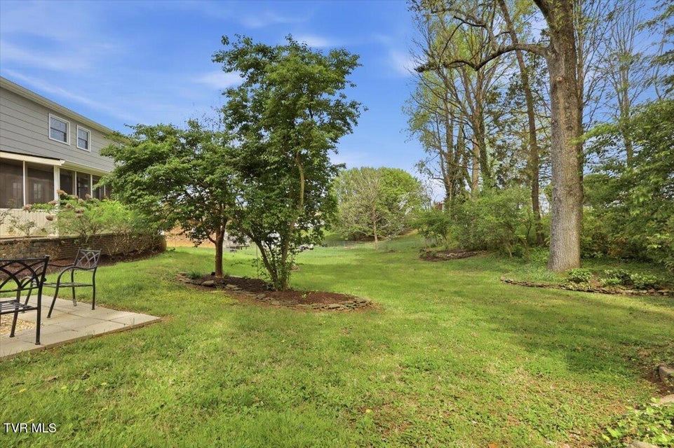 Photo #10: 1415 Woodmont Drive