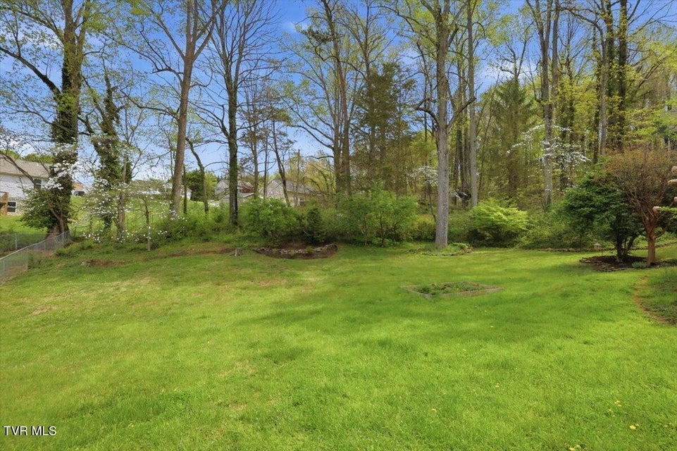 Photo #13: 1415 Woodmont Drive